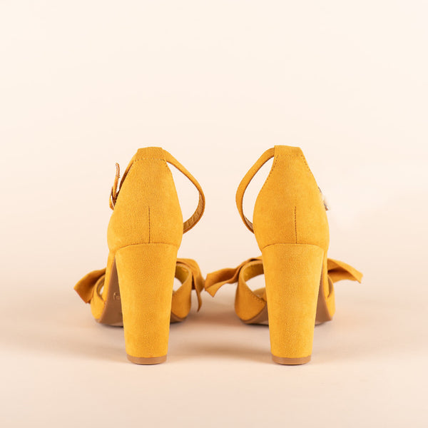Sandalia Moño Mostaza